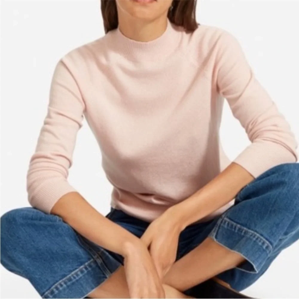 EVERLANE 100% Cashmere Mock Neck Cozy Lightweight Ribbed Fall Winter Sweater